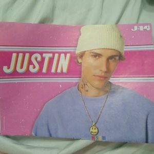 J-14 Small Justin Bieber/Millie Bobby Brown Poster